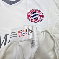 2002/03 Bayern Munich Away Football Shirt (L) Adidas - Football Finery - FF305867
