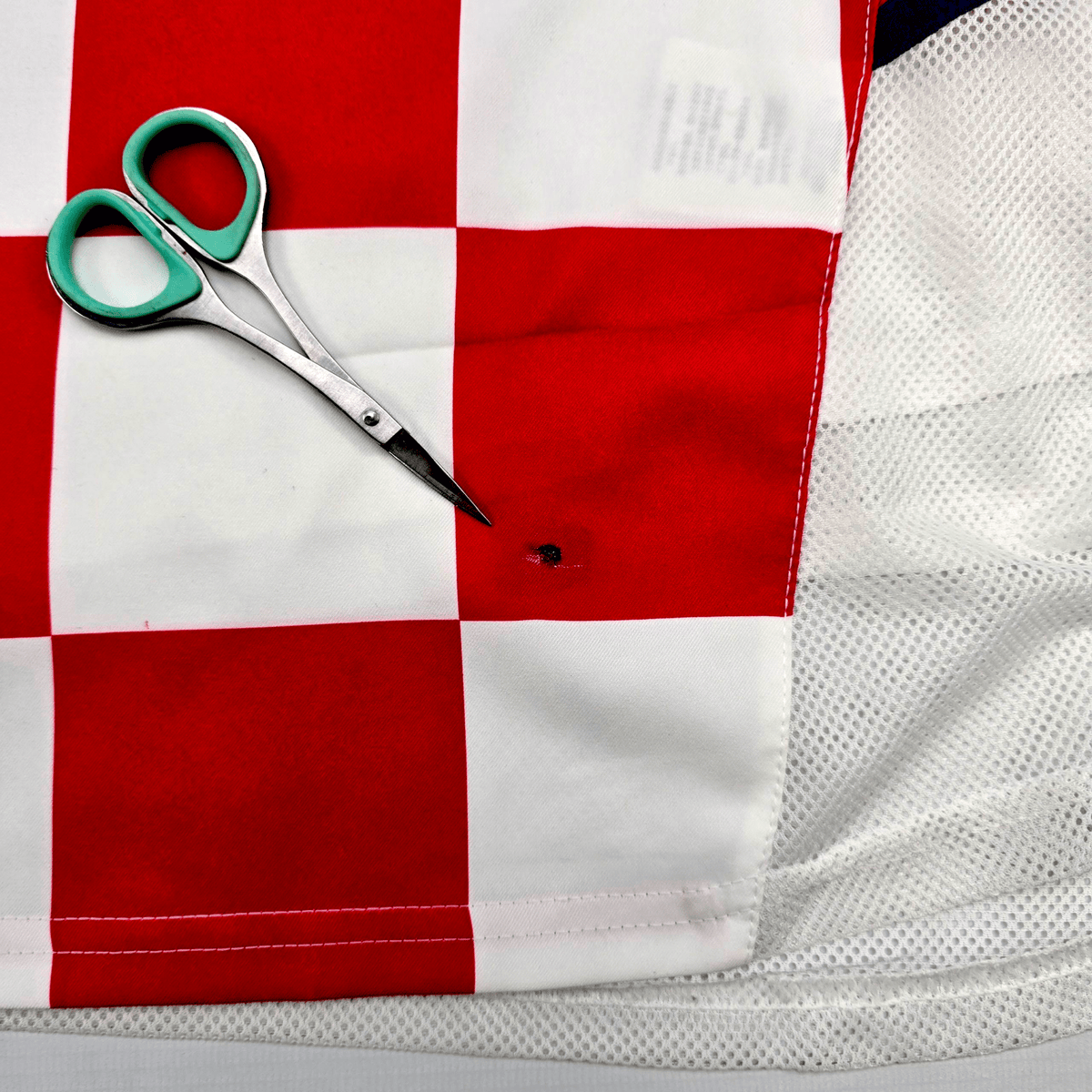 2002/03 Croatia Home Football Shirt (L) Nike 9 Suker (Player Version) - Football Finery - FF302865