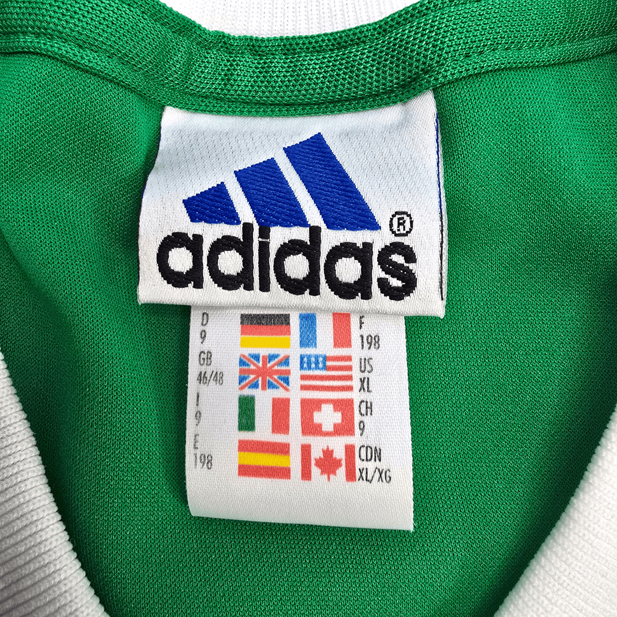 2002/03 Ferencváros Home Football Shirt (XL) Adidas - Football Finery - FF301300