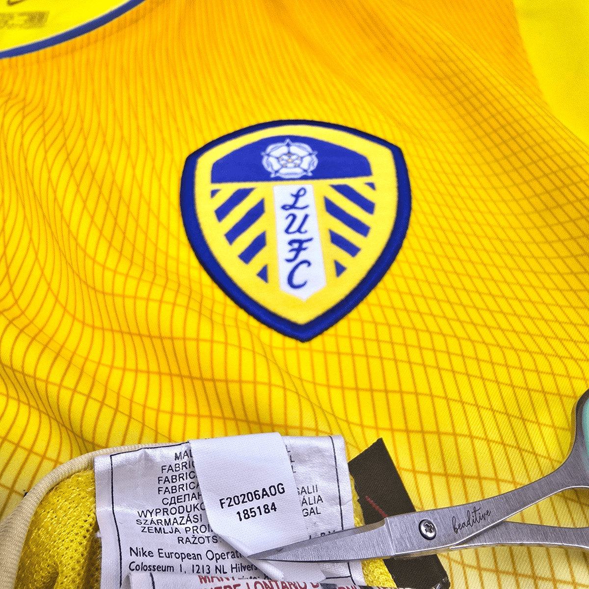 2002/03 Leeds United Away Football Shirt (XL) Nike 9 Viduka - Football Finery - FF302522