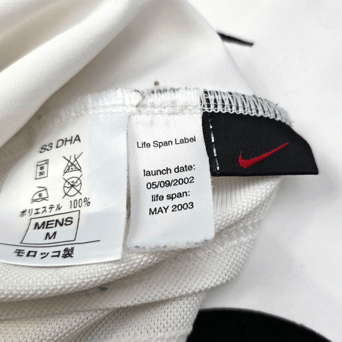 2002/03 Manchester United Away Football Shirt (M) Nike 7 Beckham - Football Finery - FF302896