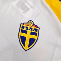2002/03 Sweden Away Football Shirt (L) Adidas 11 Larsson - Football Finery - FF303660