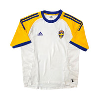 2002/03 Sweden Away Football Shirt (L) Adidas - Football Finery - FF306302