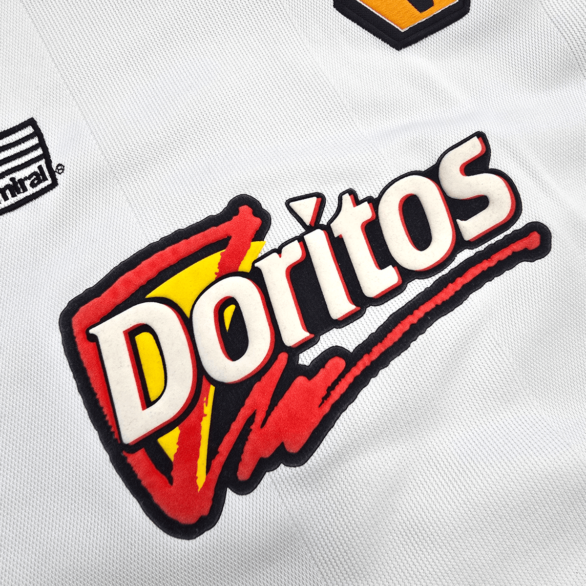 2002/03 Wolverhampton Wanderers Away Football Shirt (XL) Admiral - Football Finery - FF303356