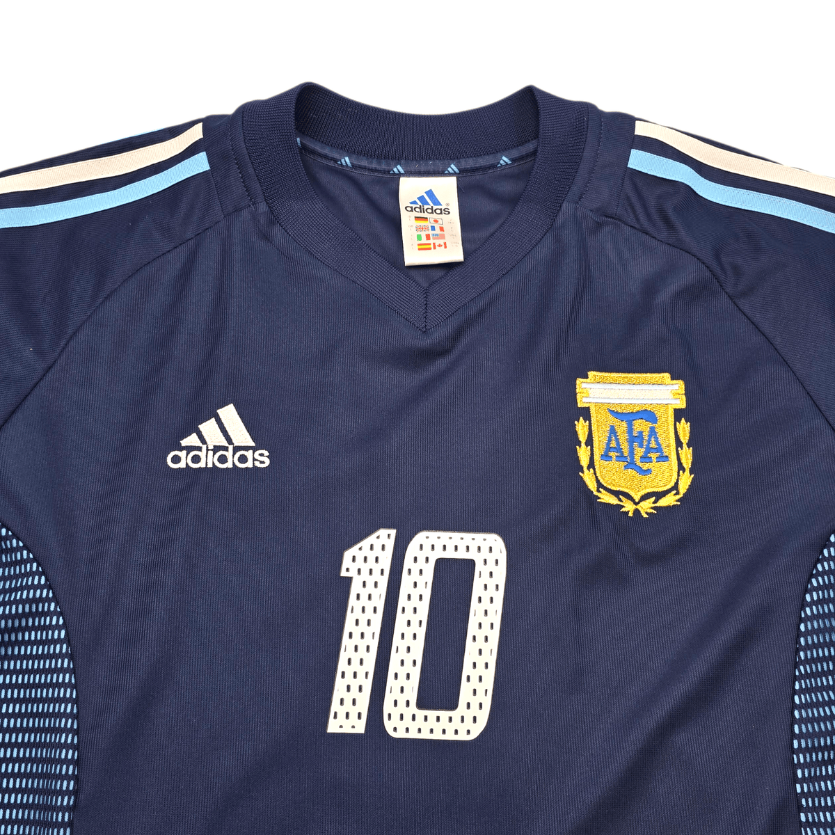 2002/04 Argentina Away Football Shirt (L) Adidas 10 - Football Finery - FF303658
