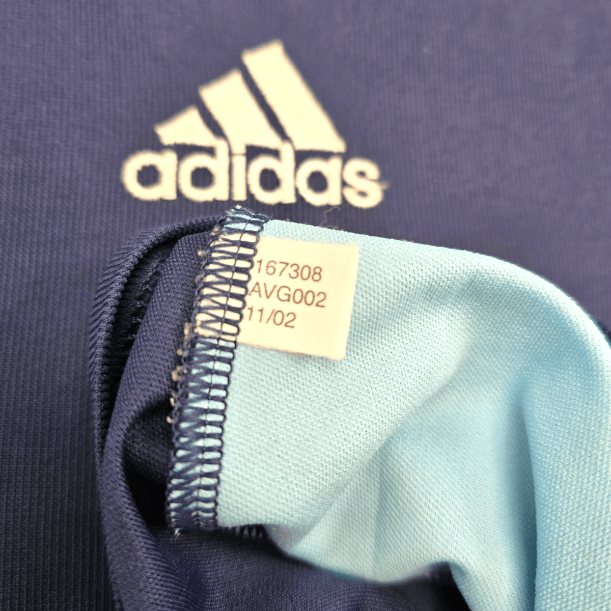 2002/04 Argentina Away Football Shirt (M) Adidas 9 Batistuta - Football Finery - FF303921