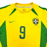 2002/04 Brazil Home Football Shirt (S) Nike 9 Ronaldo - Football Finery - FF304578