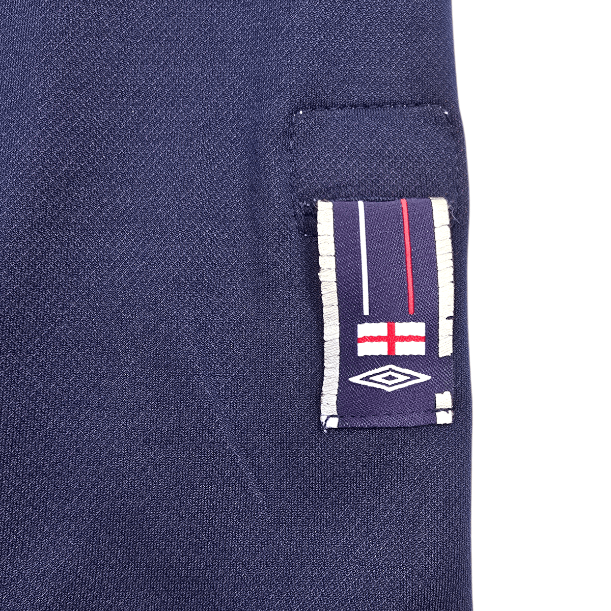 2002/04 England Away Football Shirt (M) Umbro 9 Fowler - Football Finery - FF302497