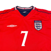 2002/04 England Away Football Shirt (S) Umbro 7 Beckham - Football Finery - FF301494