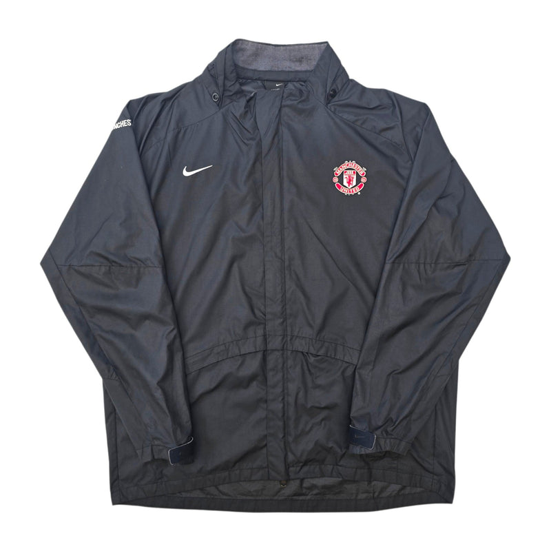 2002/04 Manchester United Bench Coat (L) Nike - Football Finery - FF308416