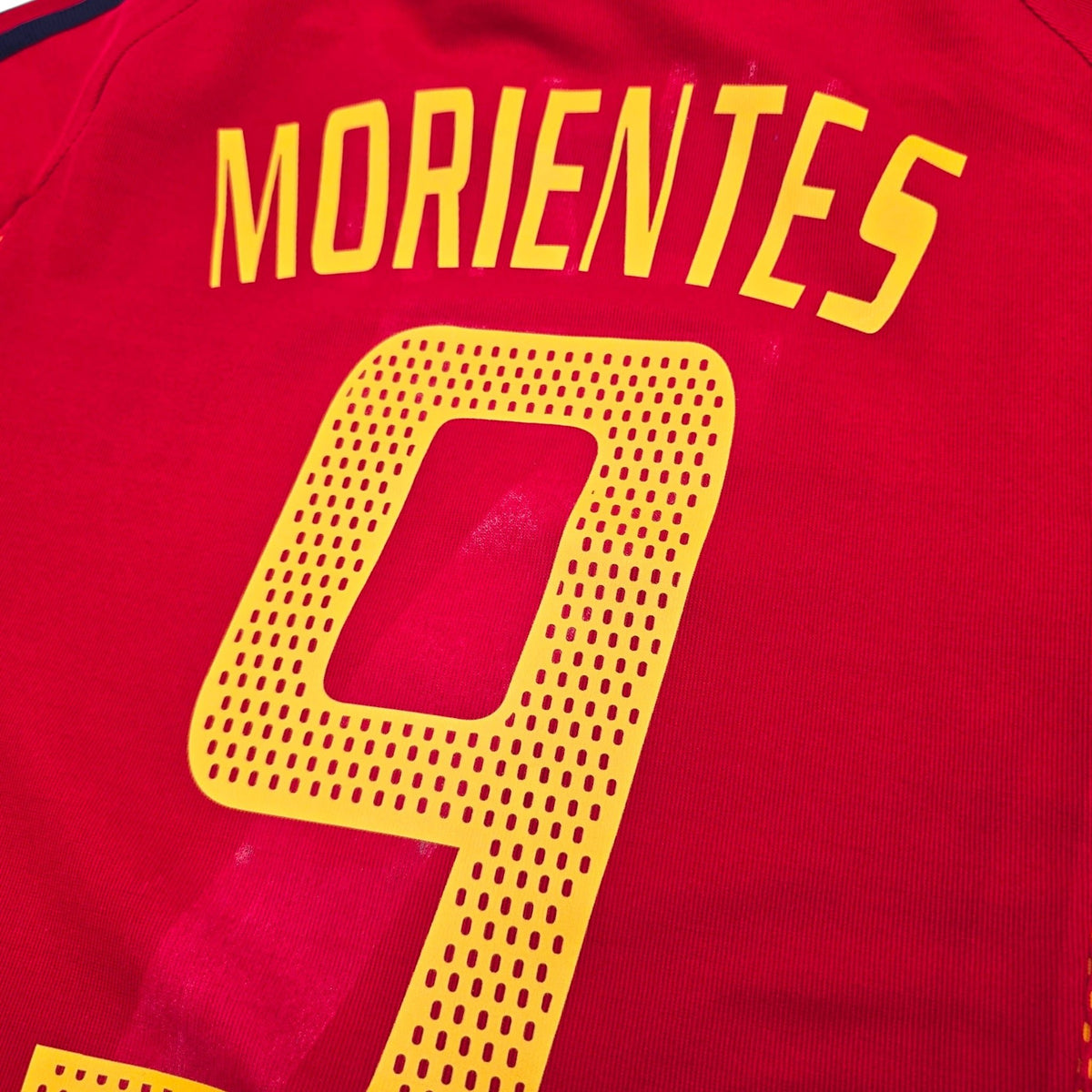 2002/04 Spain Home Football Shirt (L) Adidas 9 Morientes - Football Finery - FF305757