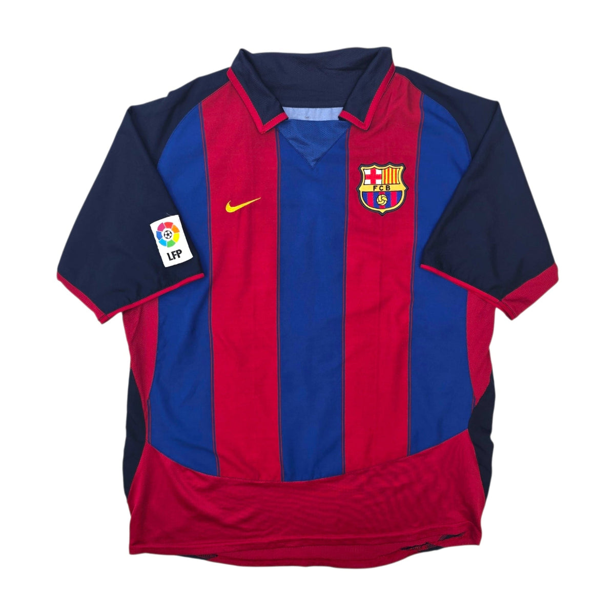 2003/04 Barcelona Home Football Shirt (L) Nike 10 Ronaldinho - Football Finery - FF306003