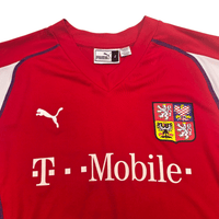 2003/04 Czech Republic Home Football Shirt (L) Puma 15 Baros - Football Finery - FF303072