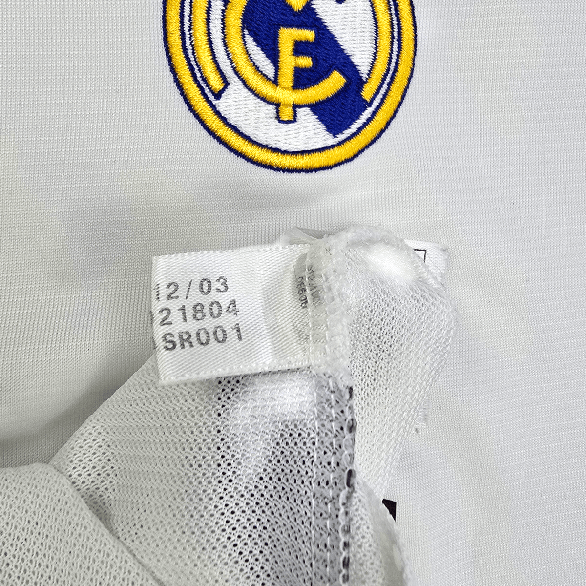 2003/04 Real Madrid Home Football Shirt (XL) Adidas #23 Beckham - Football Finery - FF204485