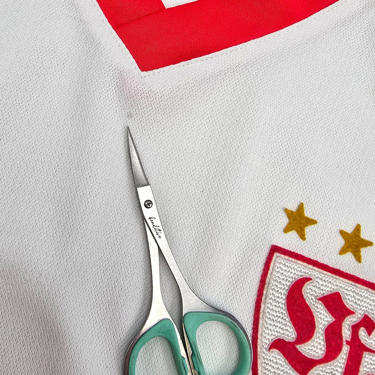 2003/04 Stuttgart Home Football Shirt (M) Puma - Football Finery - FF304101