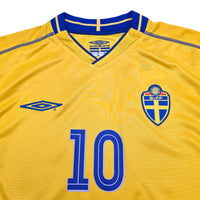 2003/04 Sweden Home Football Shirt (M) Umbro 10 Ibrahimovic - Football Finery - FF305762
