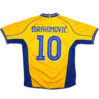 2003/04 Sweden Home Football Shirt (M) Umbro 10 Ibrahimovic - Football Finery - FF305762