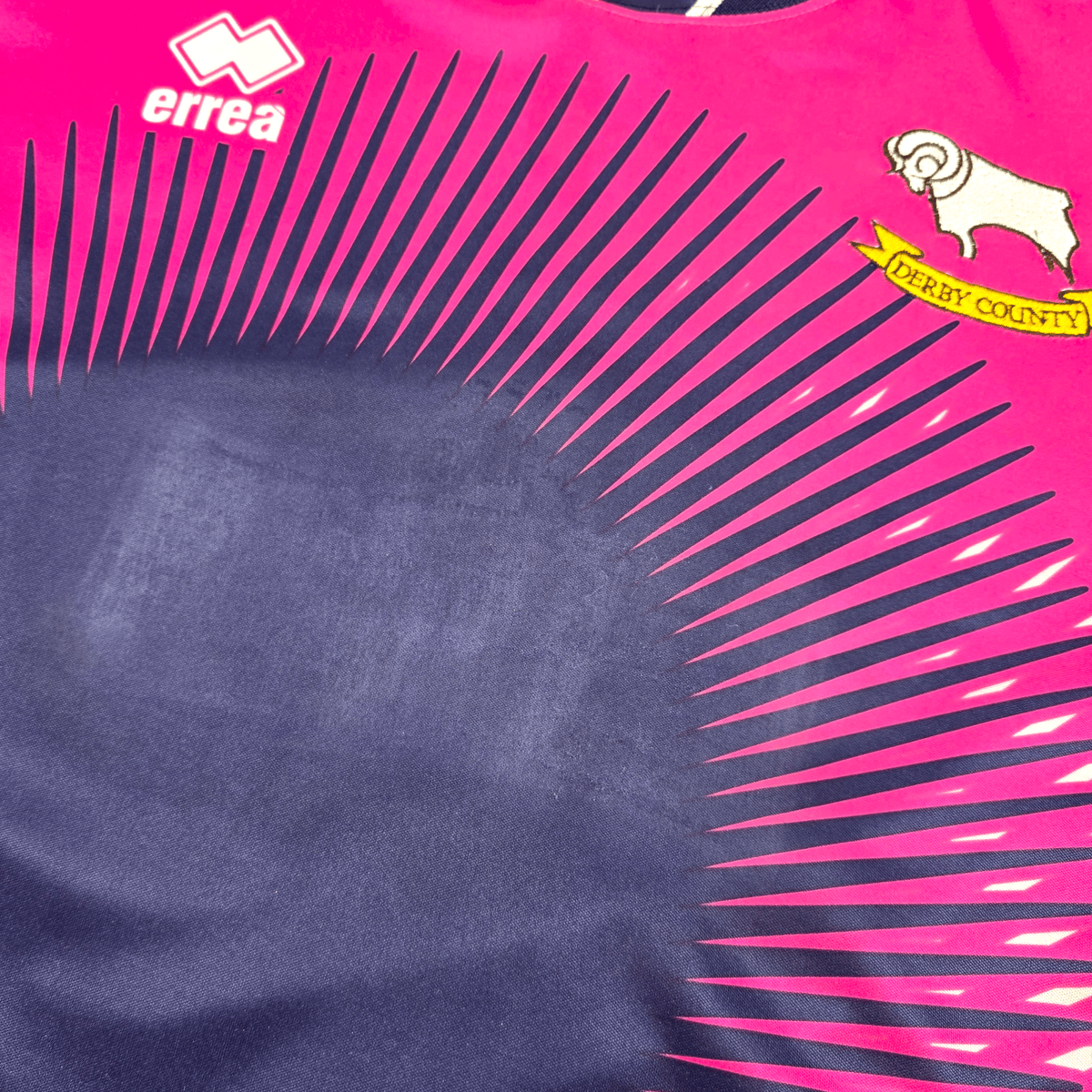 2003/05 Derby County Goal Keeper Football Shirt (M) Errea - Football Finery - FF301288