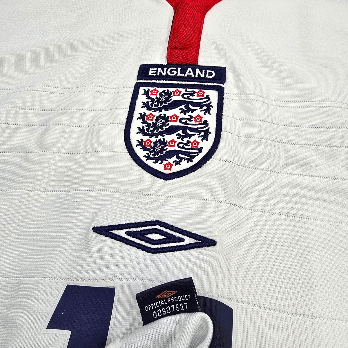 2003/05 England Home Football Shirt (L) Umbro 16 J. Cole - Football Finery - FF304133
