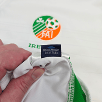 2003/05 Ireland Away Football Shirt (XL) Umbro - Football Finery - FF303542