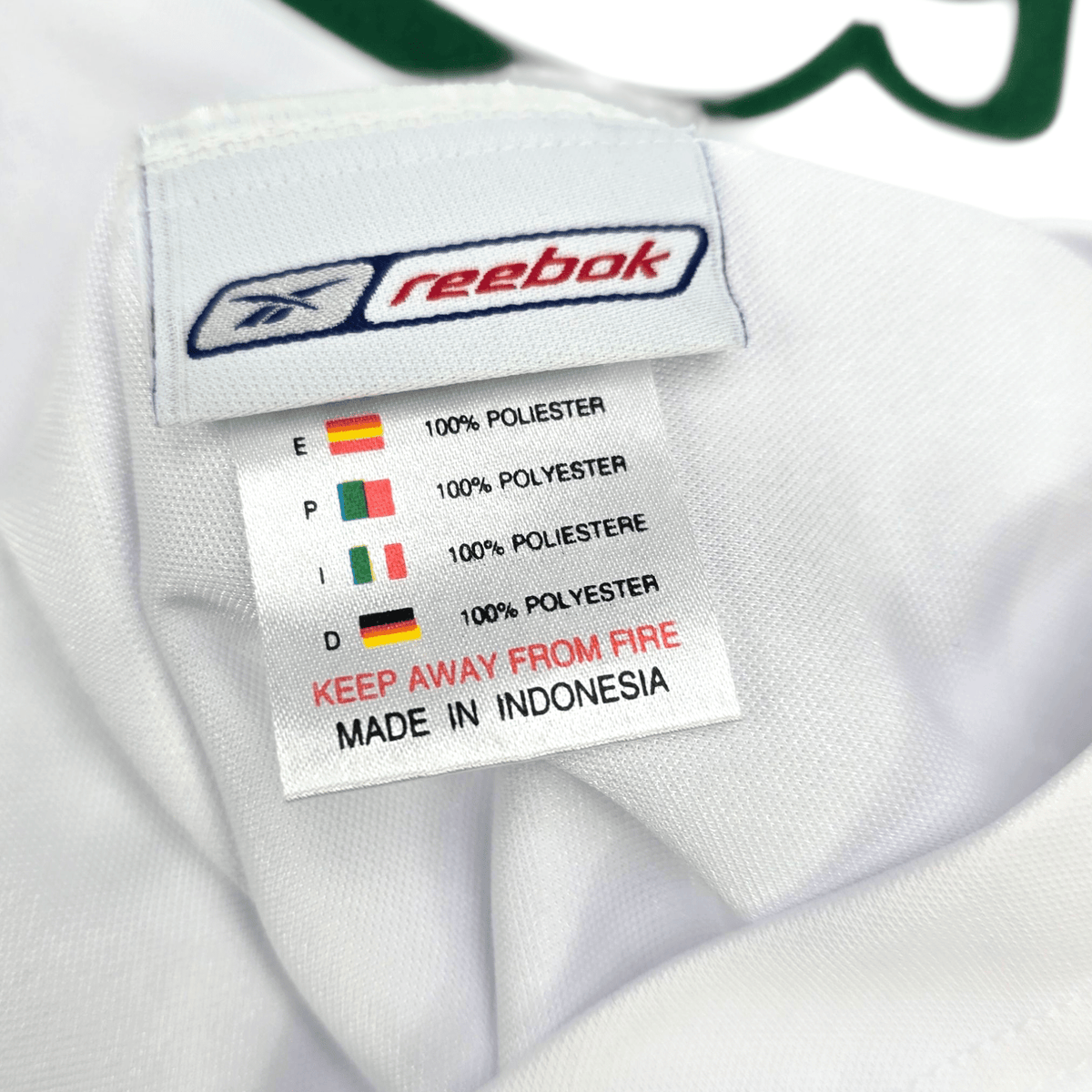 2003/05 Liverpool Away Football Shirt (2XL) Reebok 8 Heskey - Football Finery - FF302554