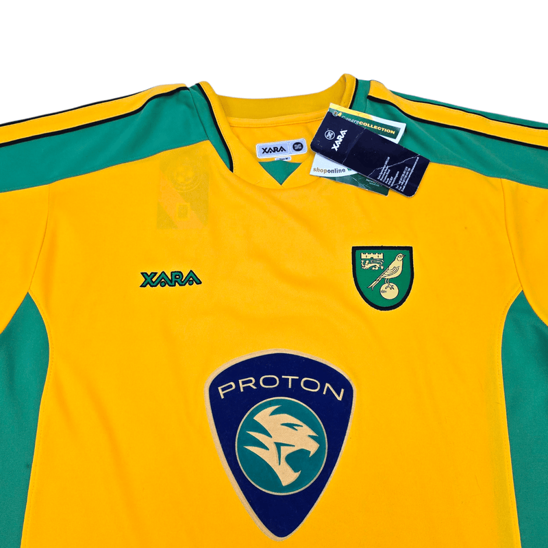 2003/05 Norwich City Home Football Shirt (M) Xara 6 Huckerby (BNWTs) - Football Finery - FF302414