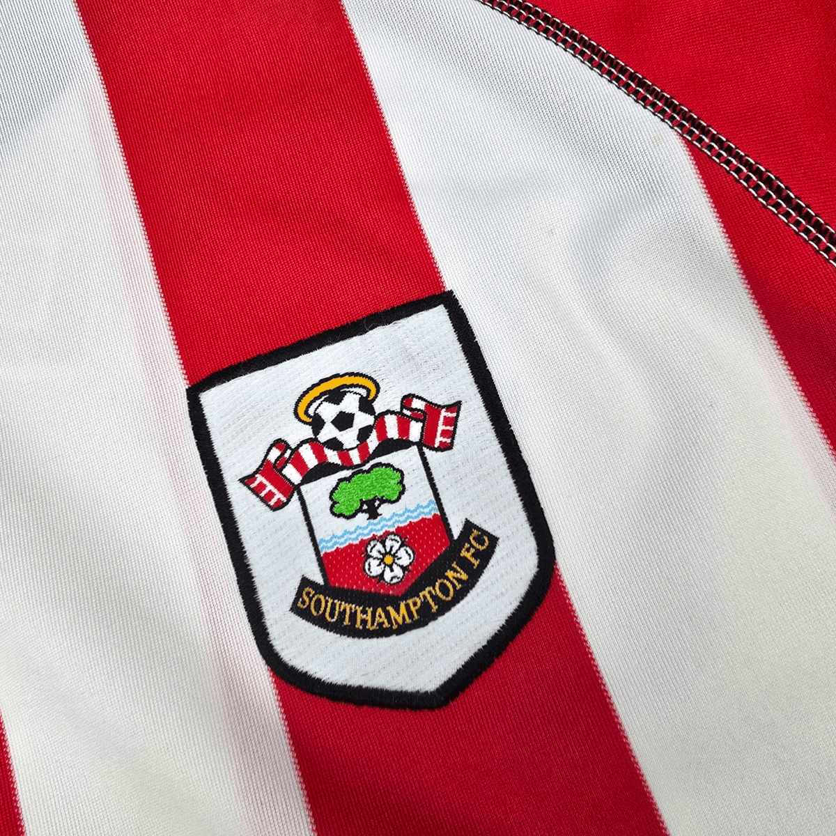 2003/05 Southampton Home Football Shirt (M) Saints 9 Beattie - Football Finery - FF302551