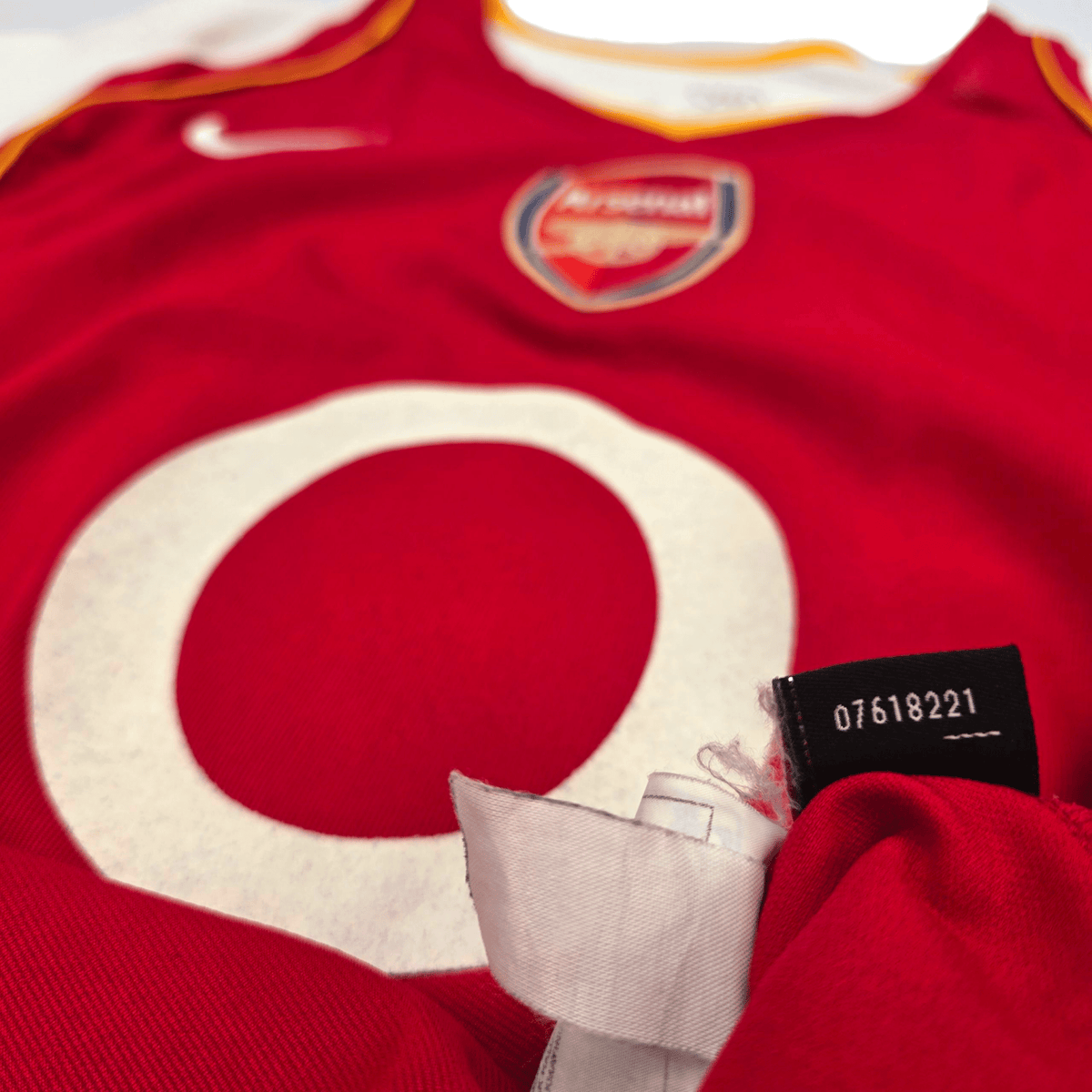 2004/05 Arsenal Home Football Shirt (M) Nike 14 Henry - Football Finery - FF302739