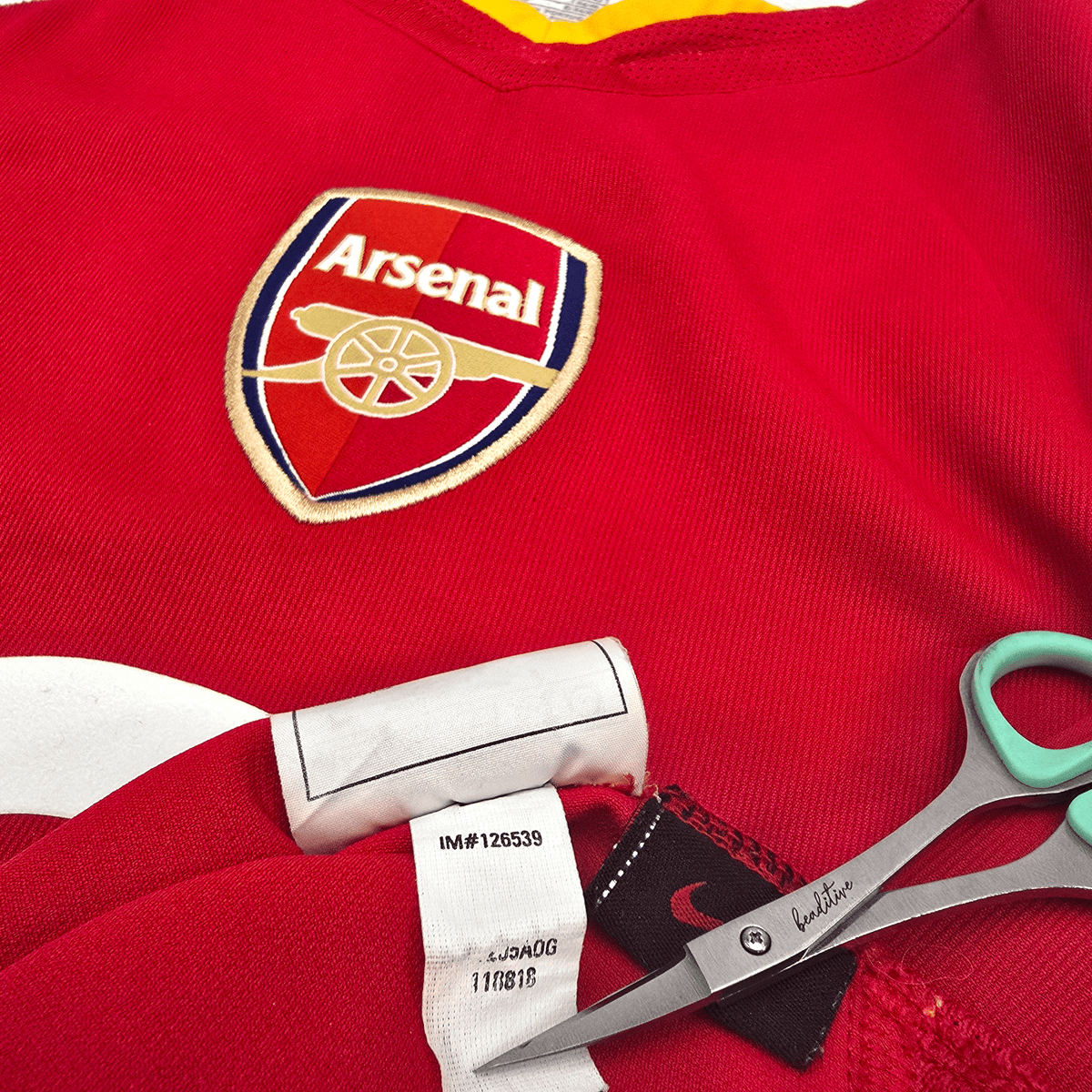 2004/05 Arsenal Home Football Shirt (S) Nike 14 Henry - Football Finery - FF303025