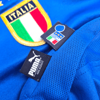 2004/05 Italy Home Football Shirt (S) Puma - Football Finery - FF302613