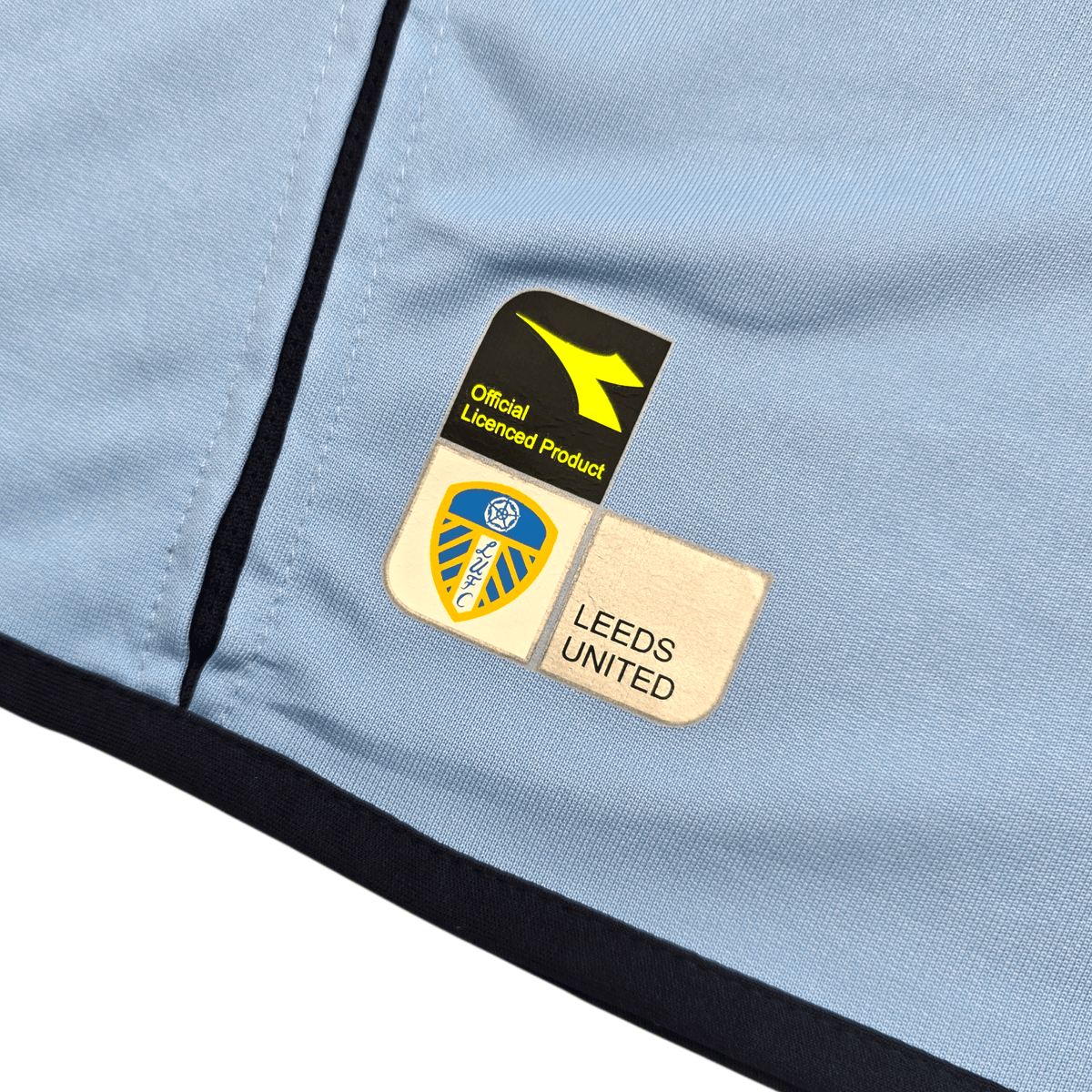 2004/05 Leeds United Away Football Shirt (M) Diadora - Football Finery - FF305461