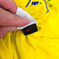 2004/06 Brazil Home Football Shirt (S) Nike 9 Ronaldo - Football Finery - FF300901