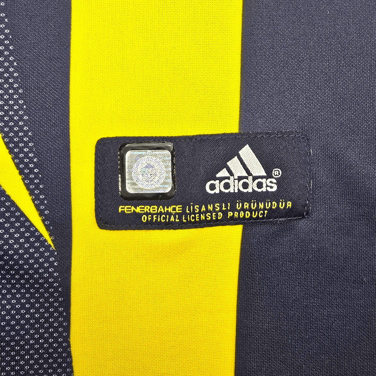 2004/06 Fenerbahce Home Football Shirt (L) Adidas 39 Anelka - Football Finery - FF302402
