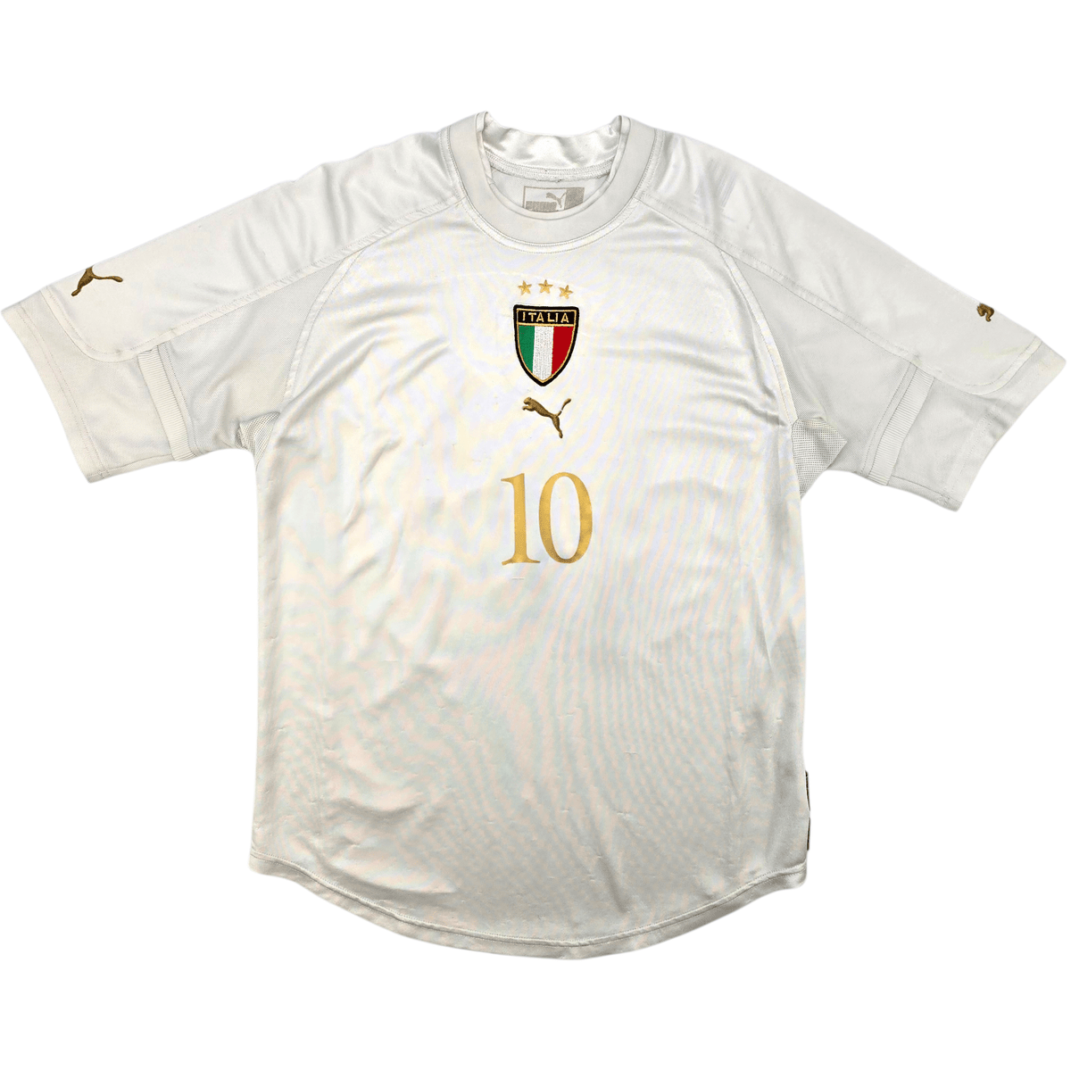 2004/06 Italy Away Football Shirt (S) Puma 10 Totti - Football Finery - FF302961