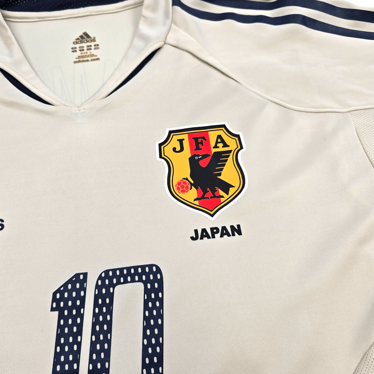 2004/06 Japan Away Football Shirt (L) Adidas #10 Nakamura