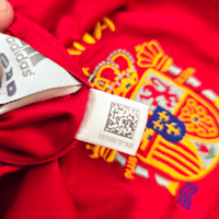 2004/06 Spain Home Football Shirt (L) Adidas #9 Torres - Football Finery - FF300891