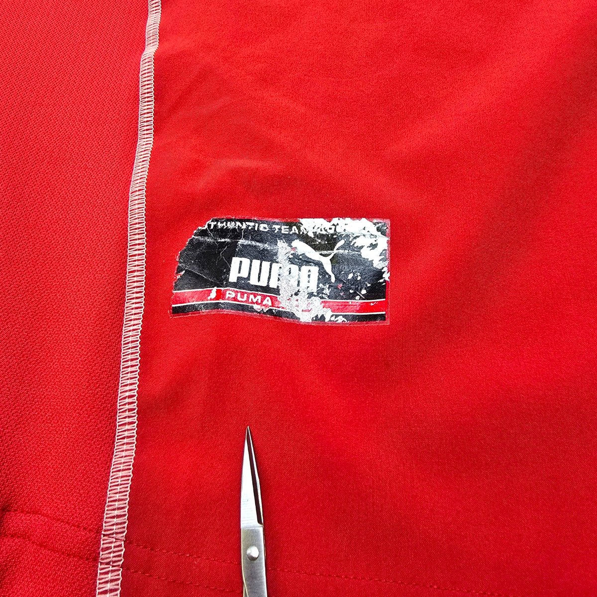 2004/06 Switzerland Home Football Shirt (2XL) Puma - Football Finery - FF304489