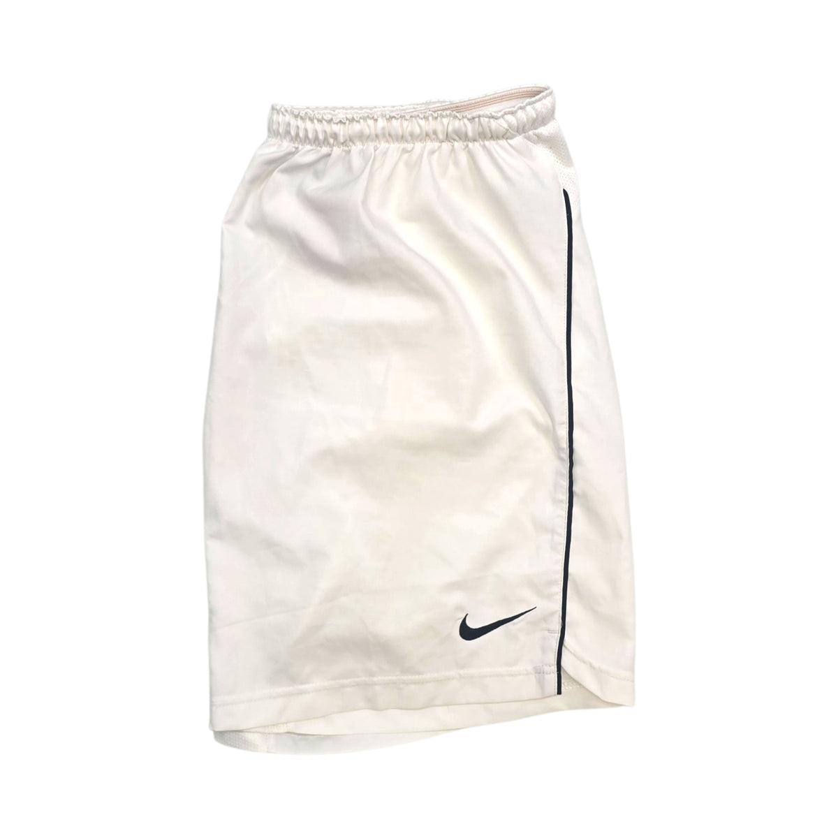 2005/06 Aberdeen Football Shorts (L) Nike | Away - Football Finery - SS10007