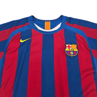 2005/06 Barcelona Home Football Shirt (M) Nike 10 Ronaldinho - Football Finery - FF302161