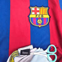 2005/06 Barcelona Home Football Shirt (M) Nike 9 Eto'o - Football Finery - FF302724