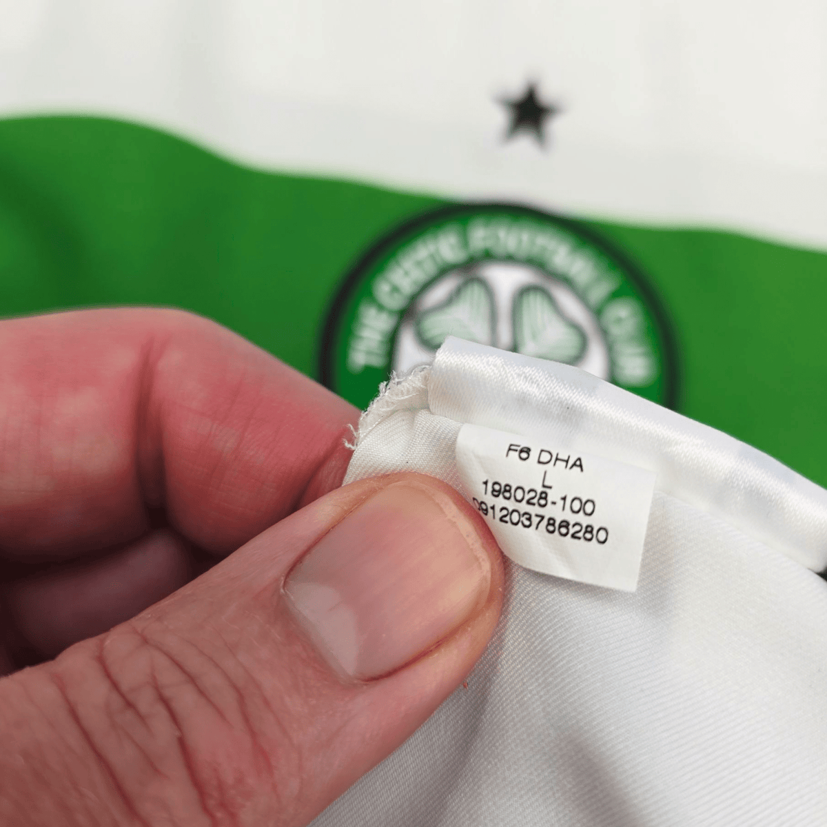 2005/06 Celtic Home Football Shirt (XL) Nike 25 Nakamura - Football Finery - FF300625