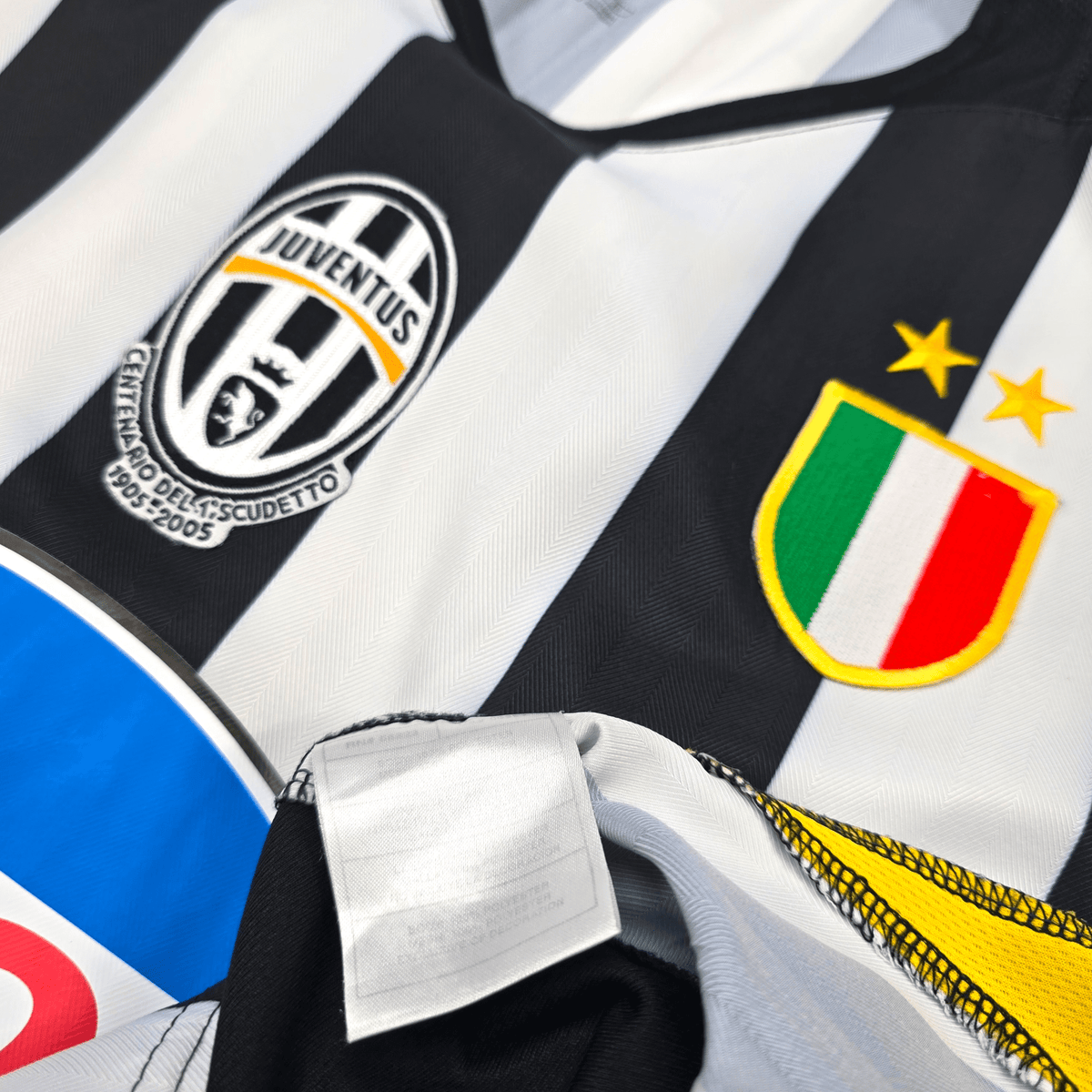 2005/06 Juventus Home Football Shirt (XL) Nike 9 Ibrahimovic - Football Finery - FF302270