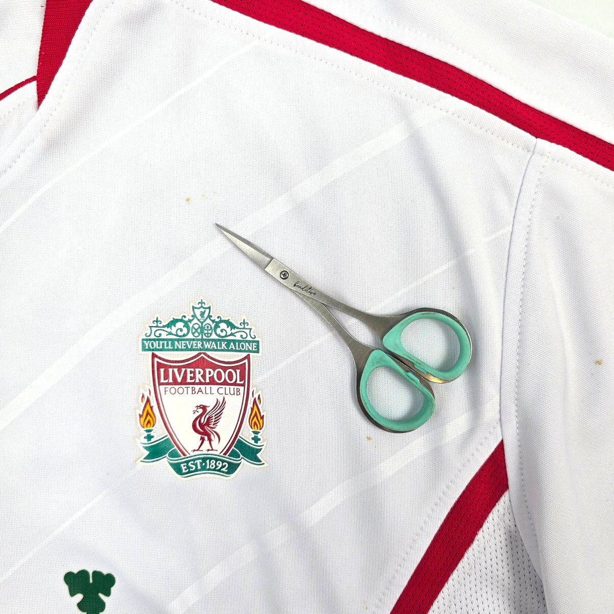 2005/06 Liverpool Away Football Shirt (M) Reebok 15 Crouch - Football Finery - FF304893