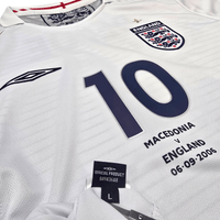 2005/07 England Home Football Shirt (L) Umbro 10 Defoe - Football Finery - FF304126