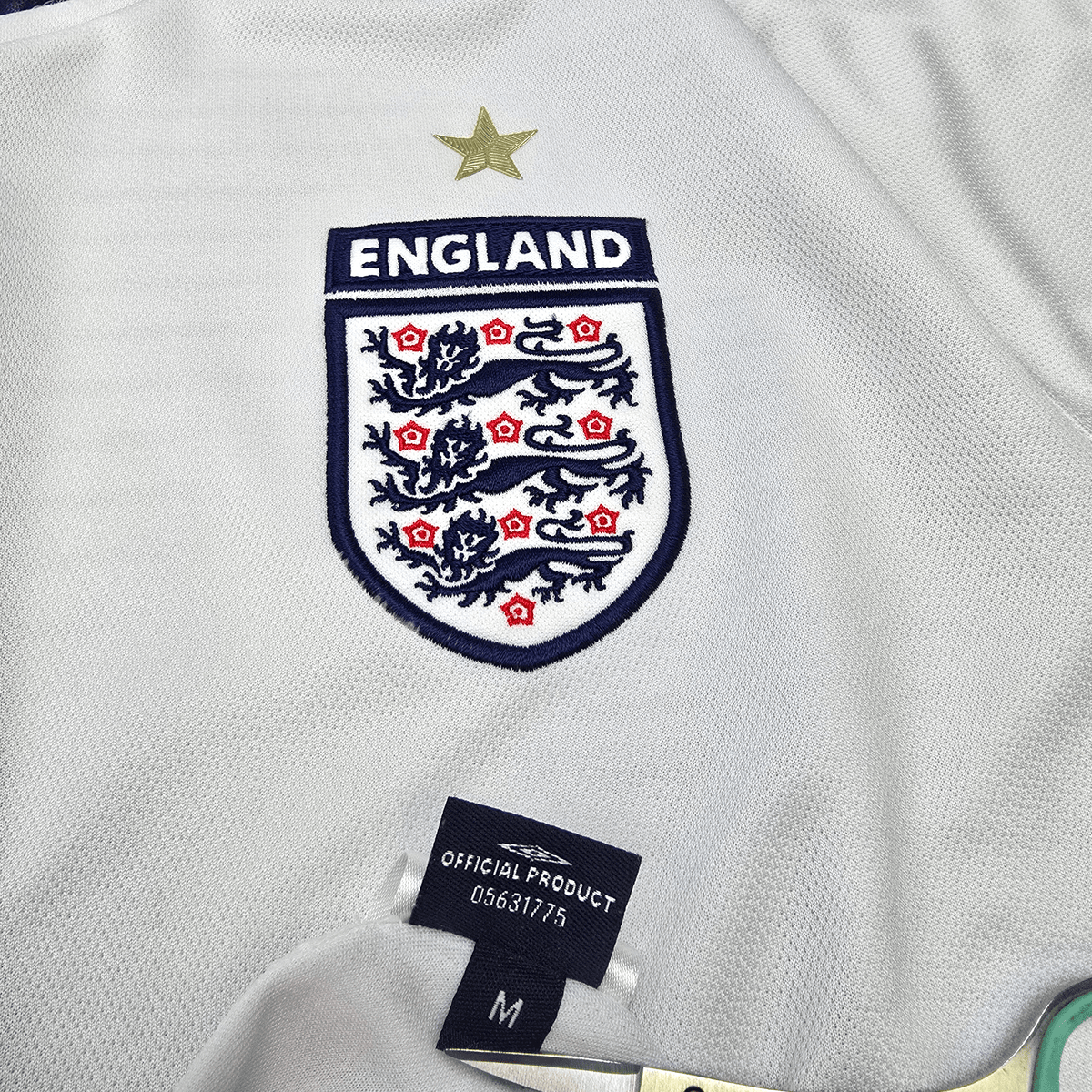 2005/07 England Home Football Shirt (M) Umbro - Football Finery - FF304822