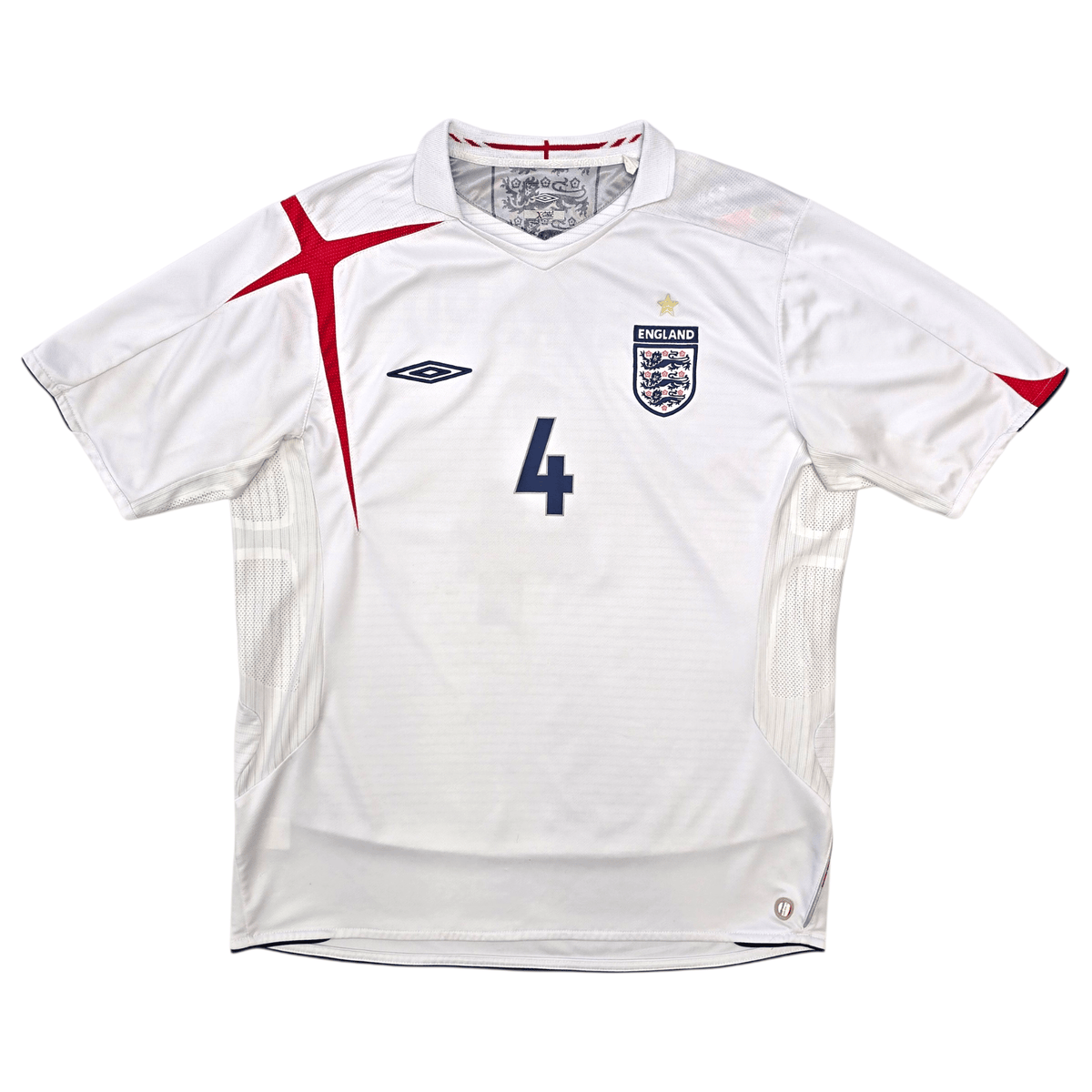 2005/07 England Home Football Shirt (XL) Umbro 4 Gerrard - Football Finery - FF304821