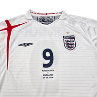2005/07 England Home Football Shirt (XL) Umbro 9 Crouch - Football Finery - FF304132