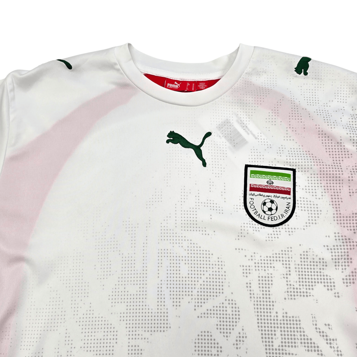 2006/07 Iran Home Football Shirt (M) Puma - Football Finery - FF304394