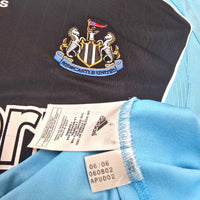 2006/07 Newcastle United Third Football Shirt (L) Adidas 17 Parker - Football Finery - FF301465