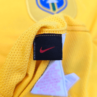 2006/08 Brazil Home Football Shirt (M) Nike #7 Adriano - Football Finery - FF204512